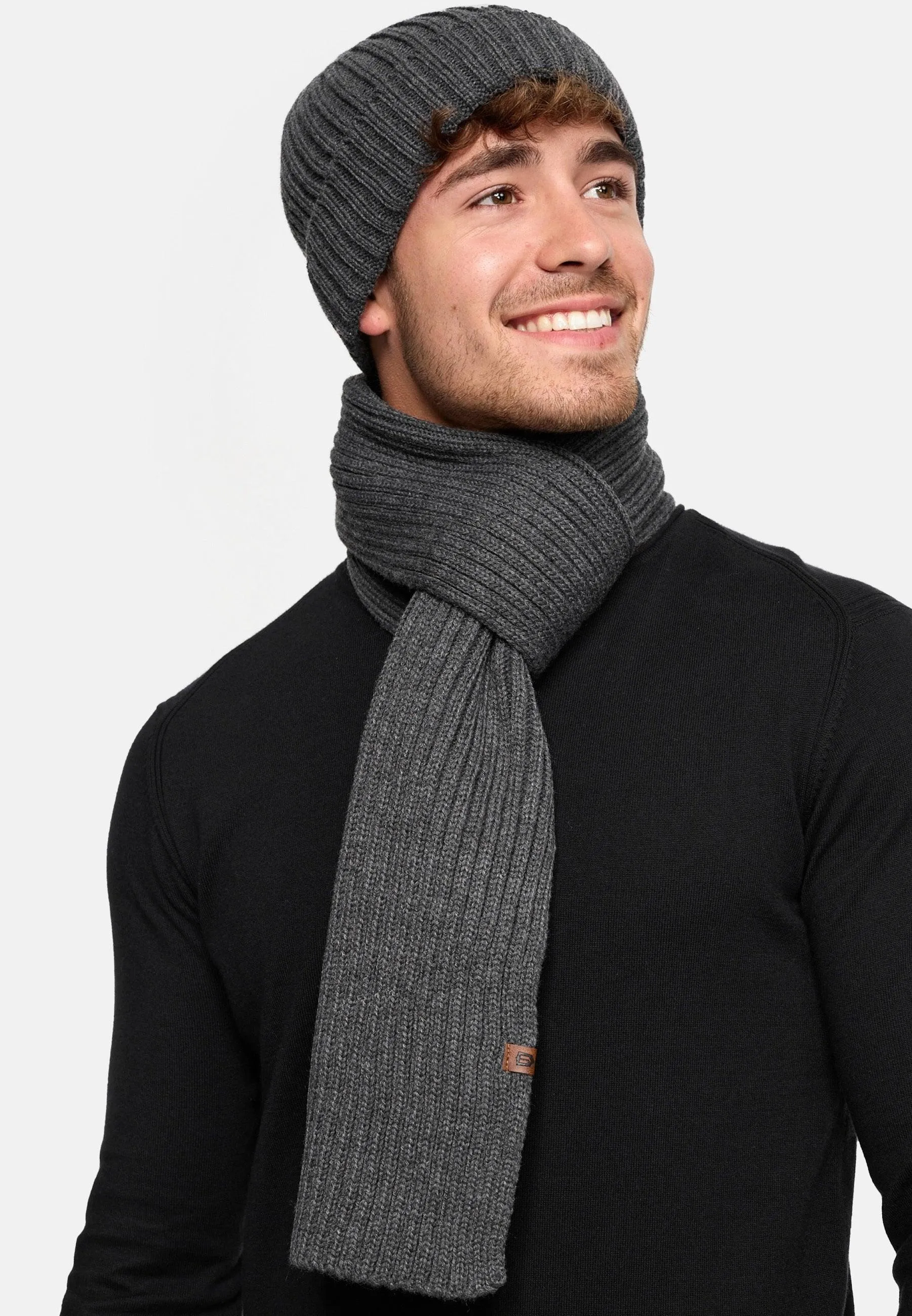 Indicode Herren Geyser Winter-Set Mütze & Schal