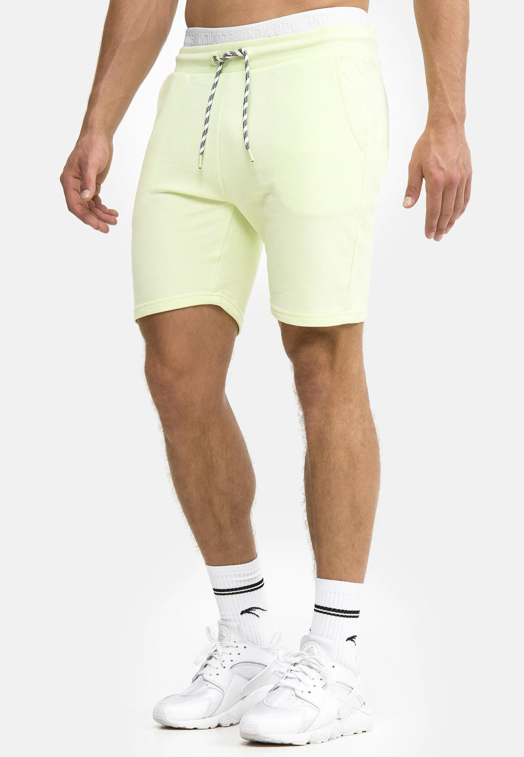 Indicode Herren Yates Sweatshorts mit Kordelzug und 3 Taschen