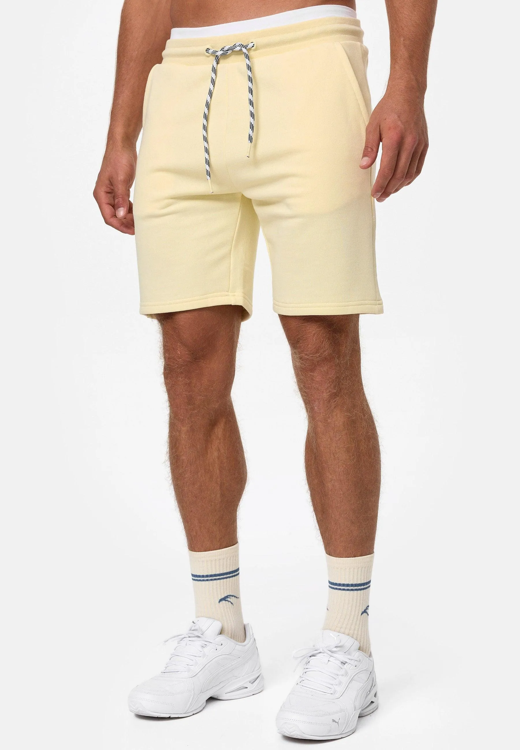 Indicode Herren Yates Sweatshorts mit Kordelzug und 3 Taschen