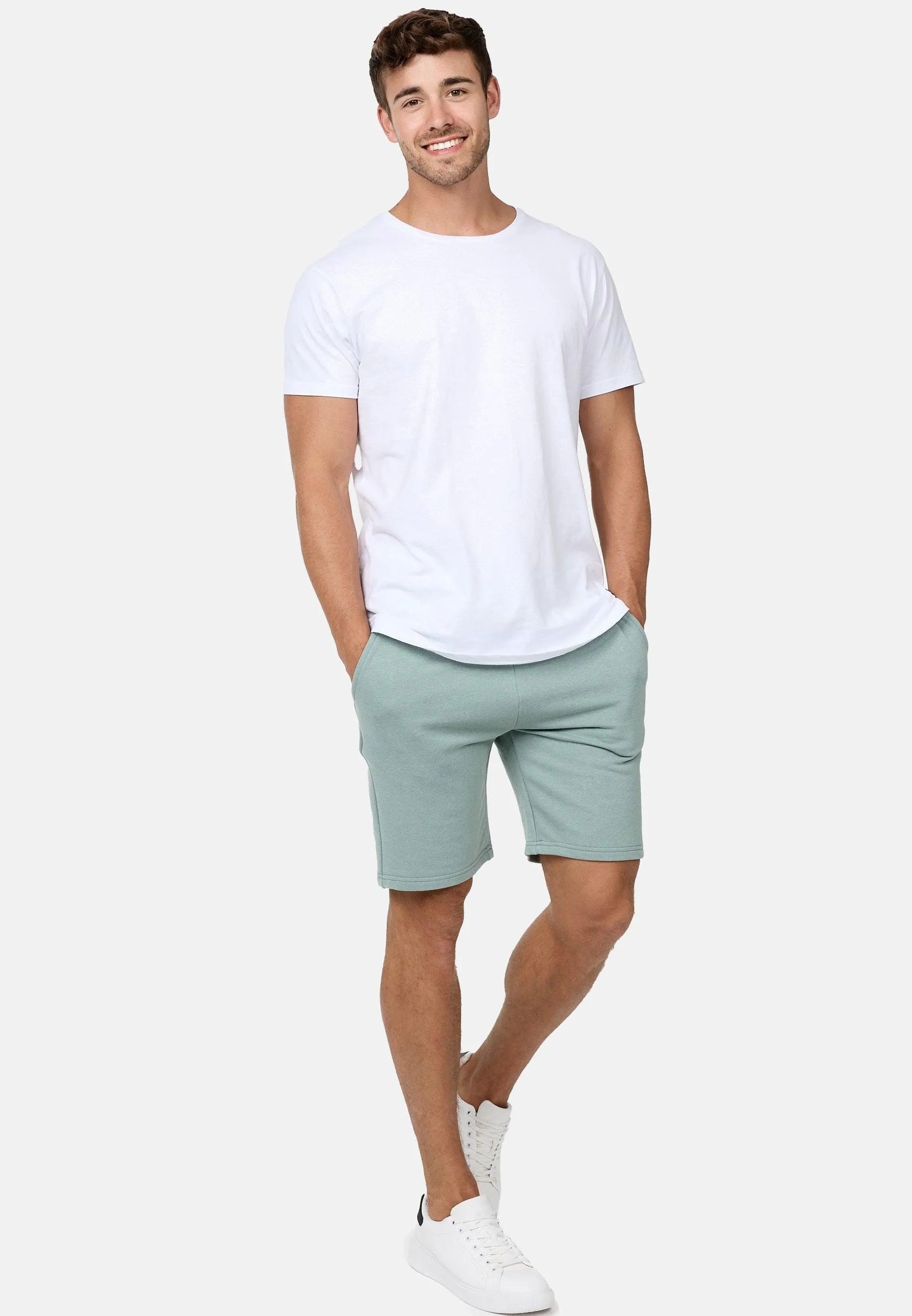 Indicode Herren Yates Sweatshorts mit Kordelzug und 3 Taschen