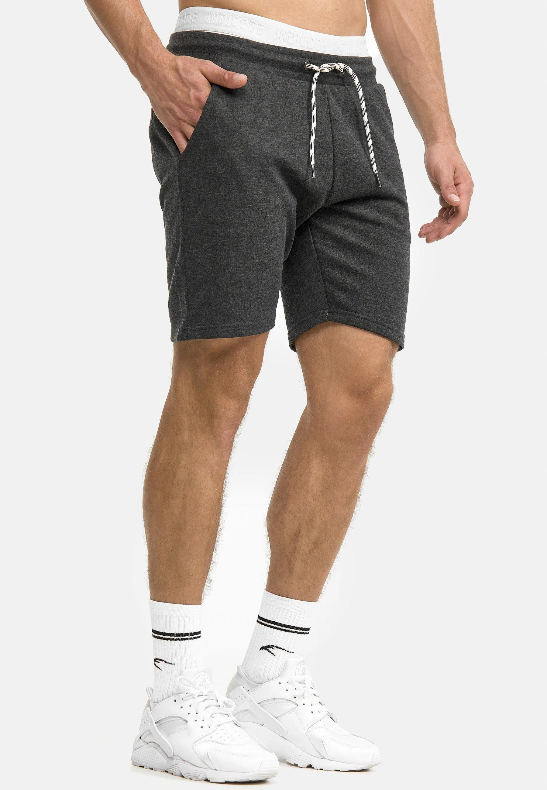 Indicode Herren Yates Sweatshorts mit Kordelzug und 3 Taschen