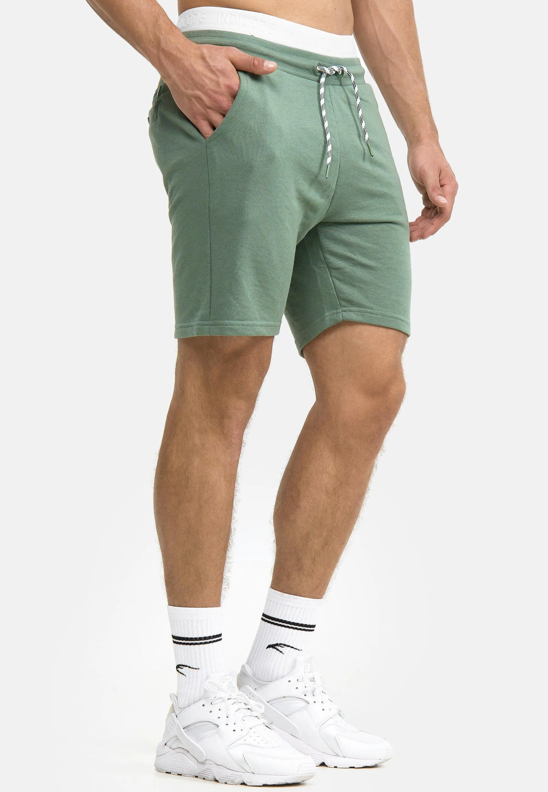 Indicode Herren Yates Sweatshorts mit Kordelzug und 3 Taschen