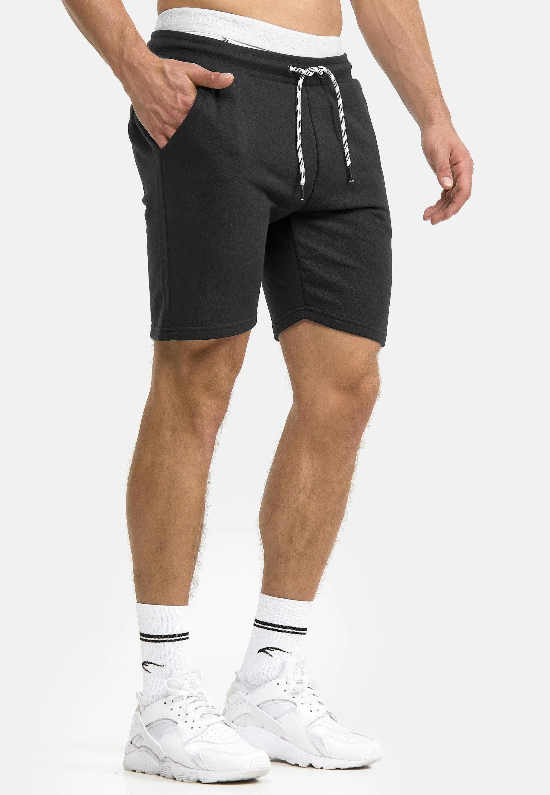 Indicode Herren Yates Sweatshorts mit Kordelzug und 3 Taschen