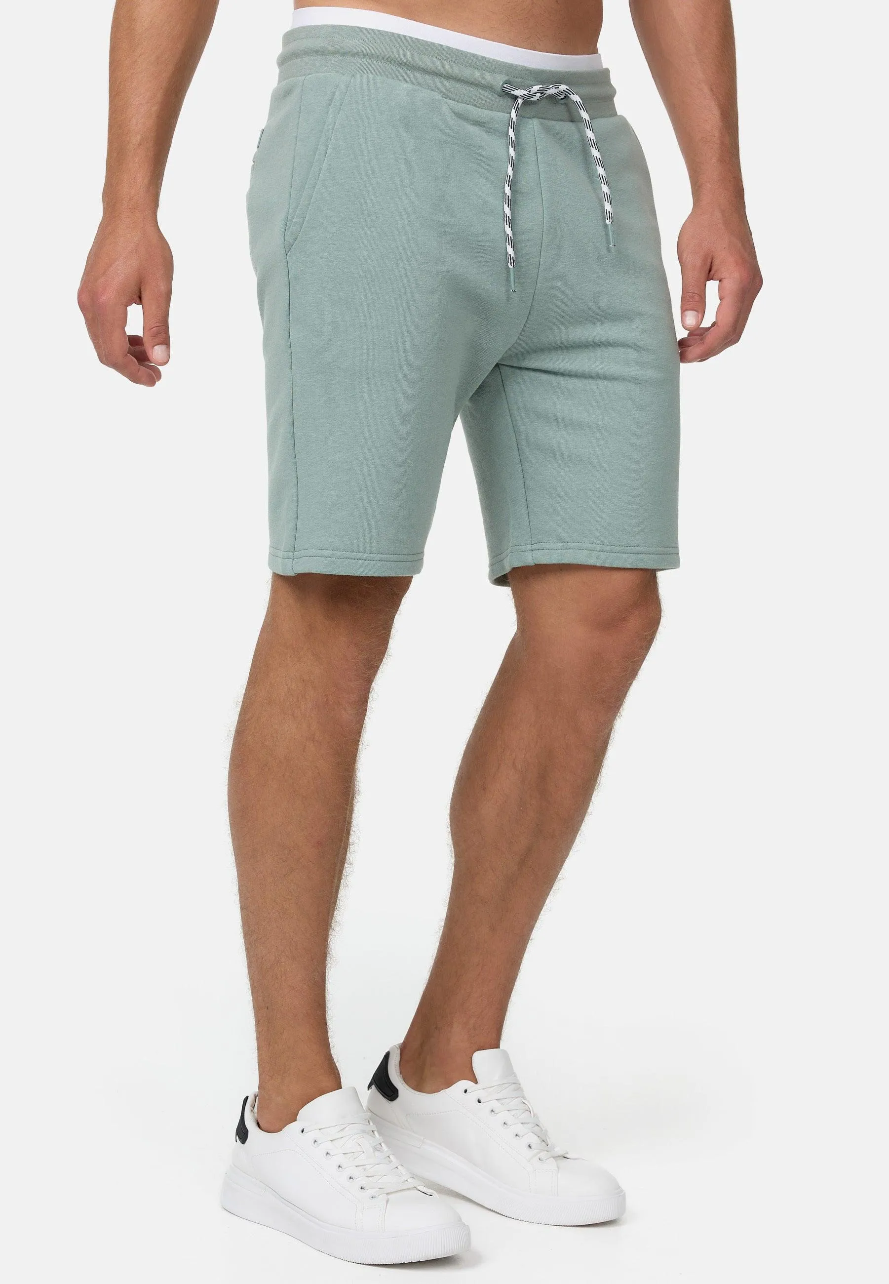 Indicode Herren Yates Sweatshorts mit Kordelzug und 3 Taschen