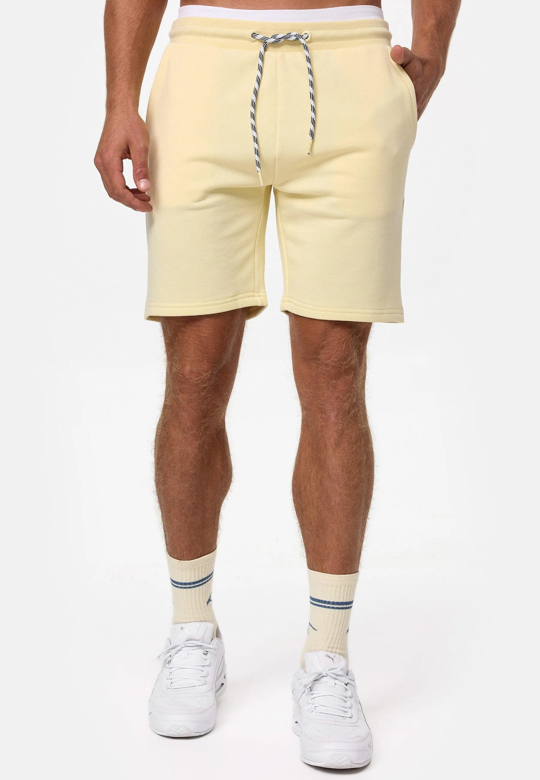 Indicode Herren Yates Sweatshorts mit Kordelzug und 3 Taschen