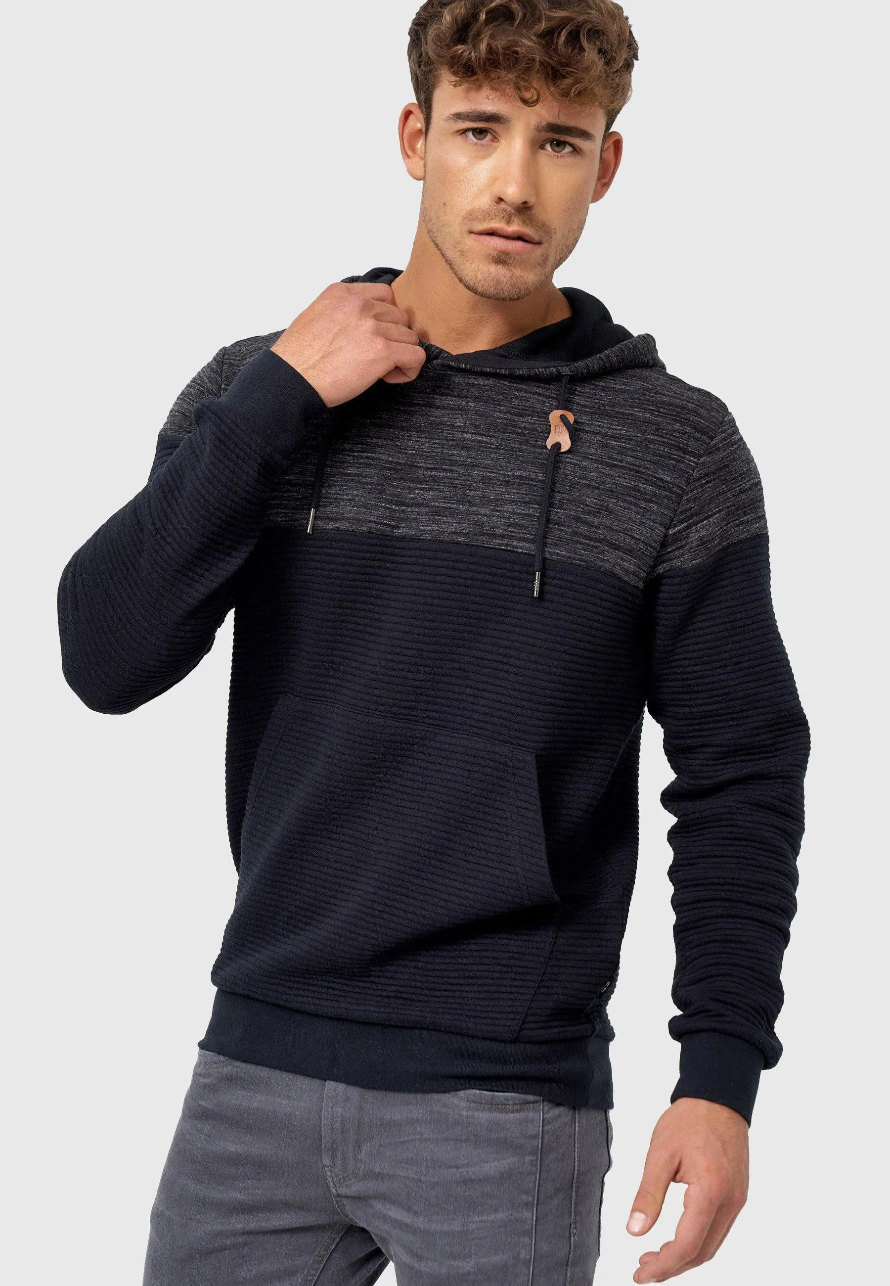 Kapuzenpullover Saunders