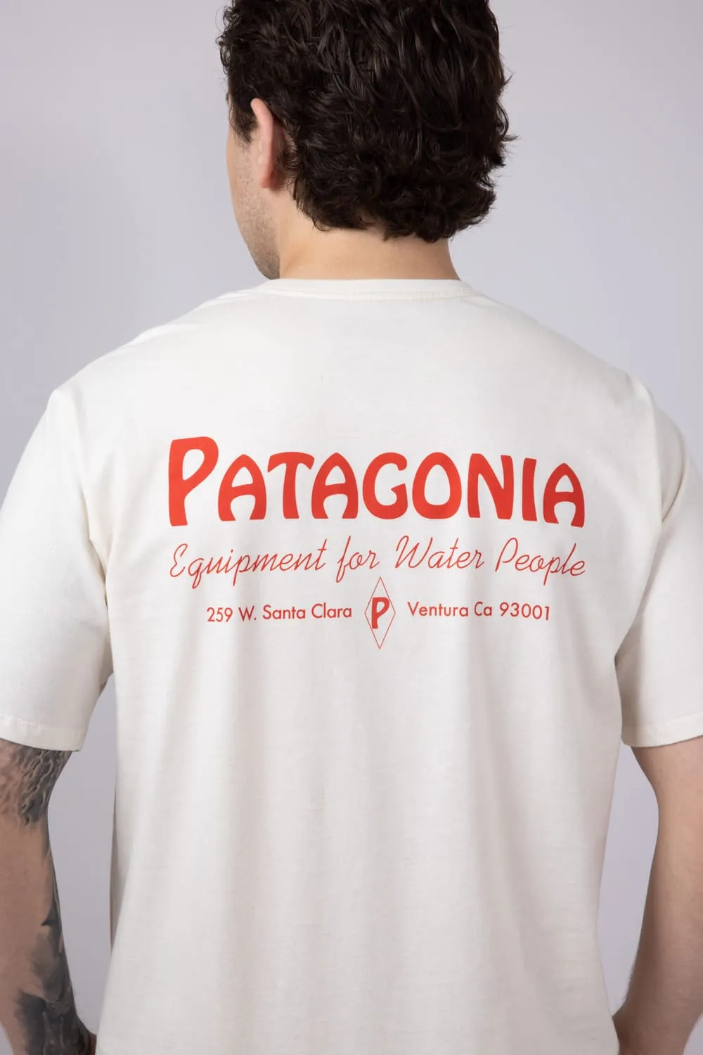 Patagonia Men’s Water People Pocket Graphic T-Shirt in Natural | 37734-WPNL