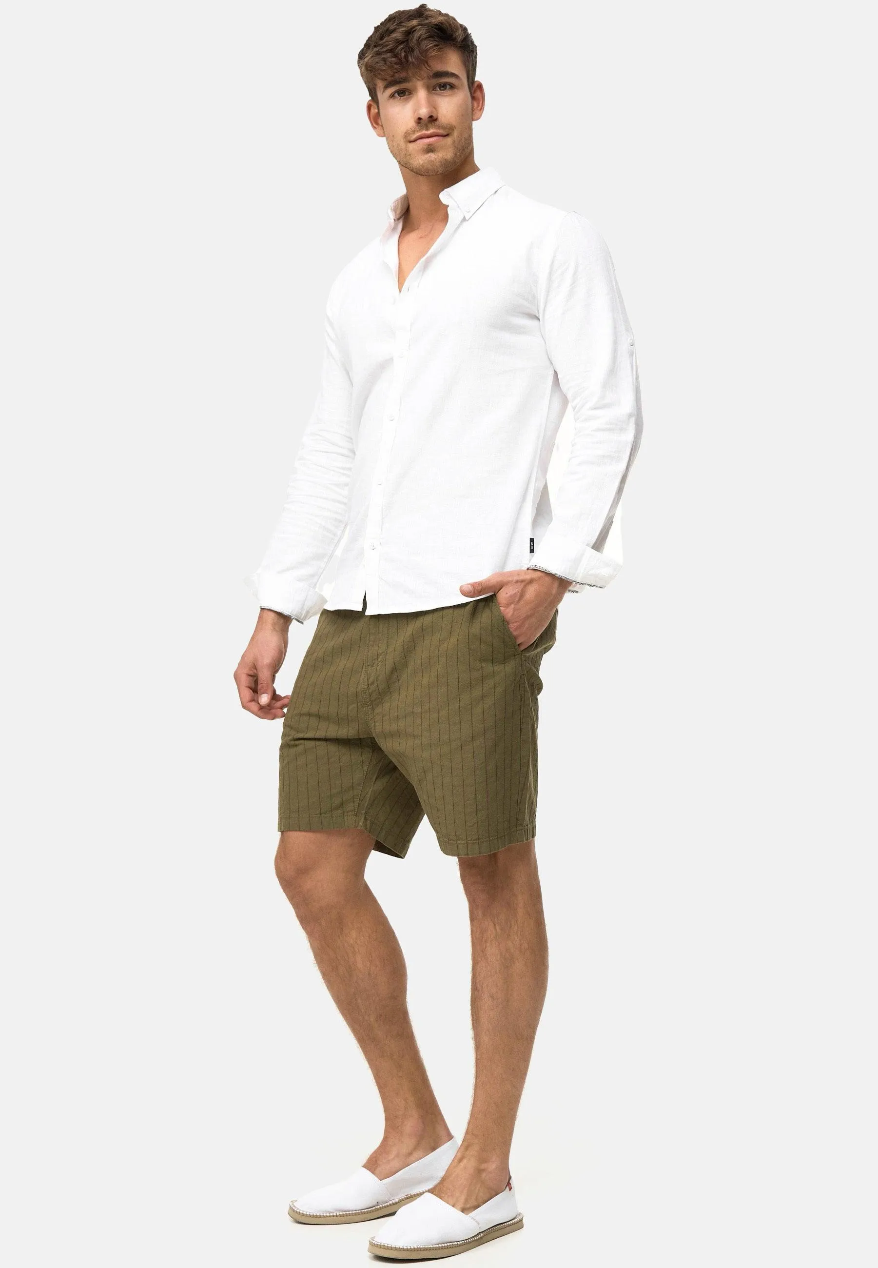 Shorts Chino Giwgros
