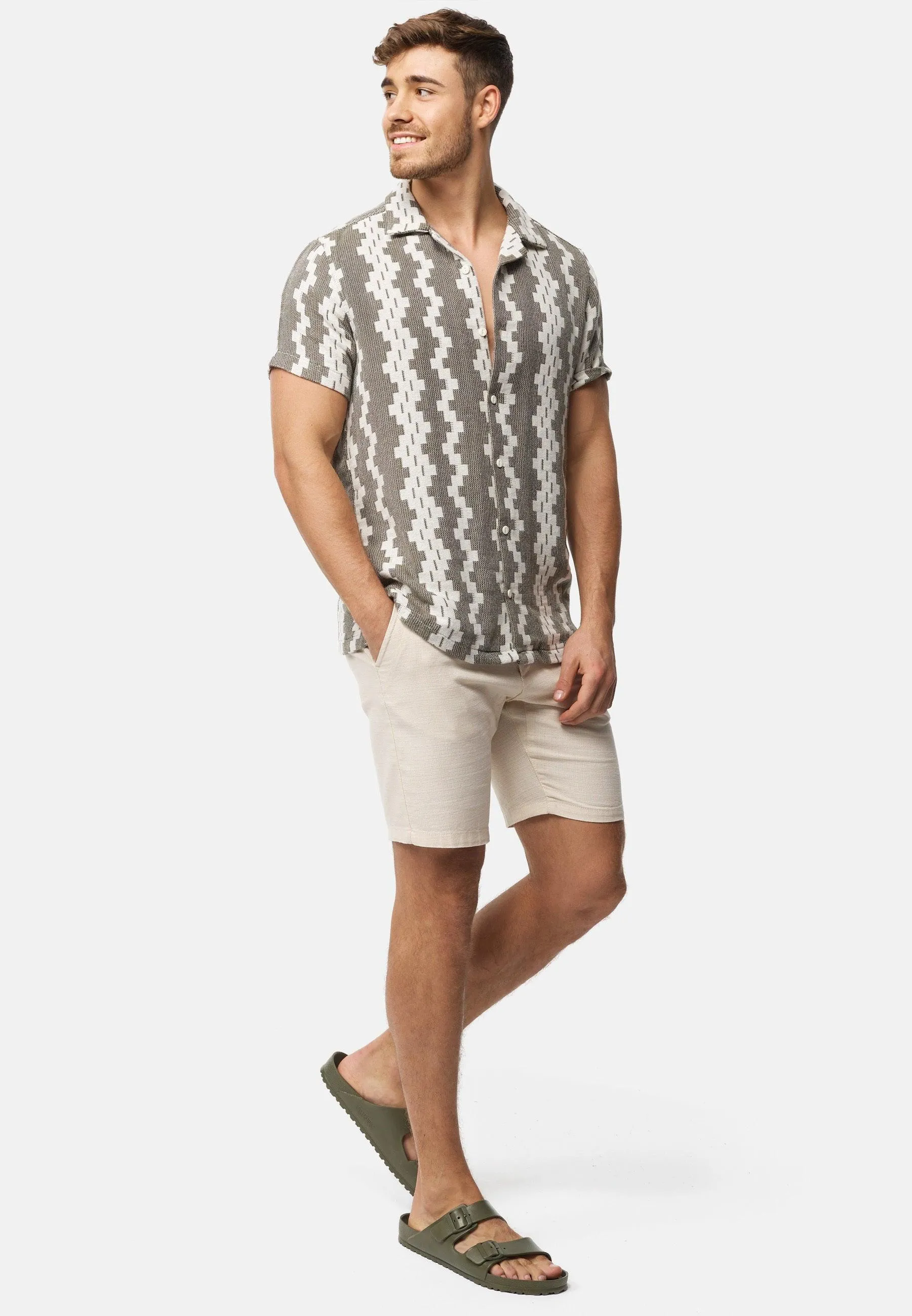 Shorts Chino INCaro