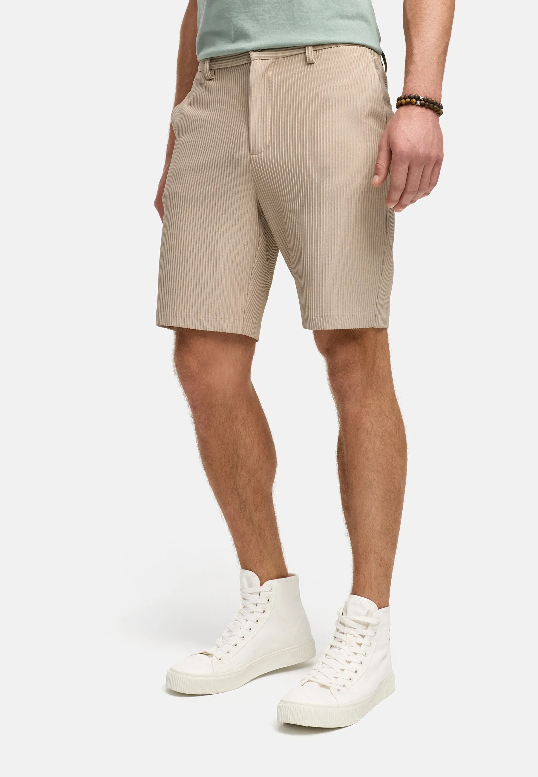 Shorts INGustiono