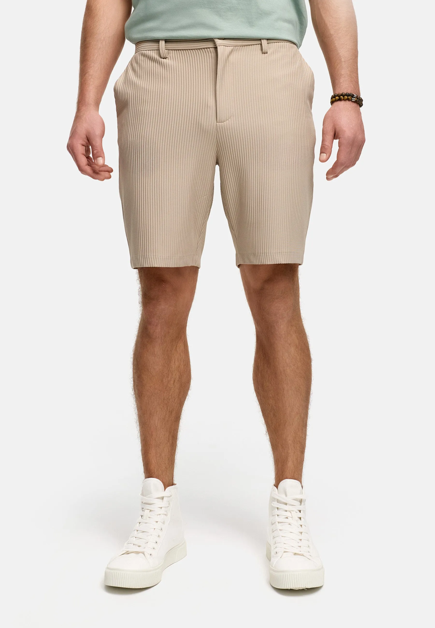 Shorts INGustiono