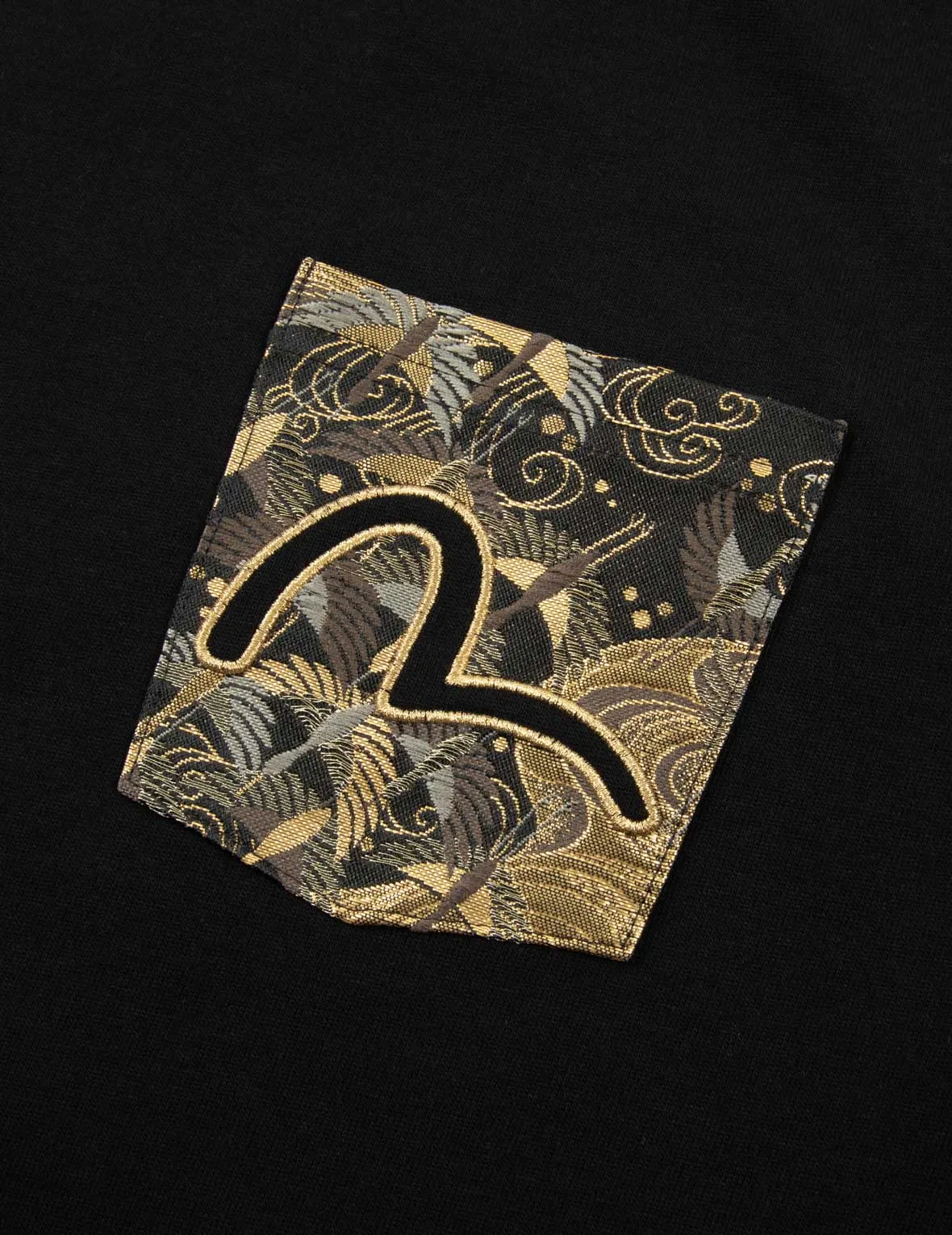 SPRING/ SUMMER COLLECTION 2025 Auspicious Cloud Embroidery Regular Fit T-shirt