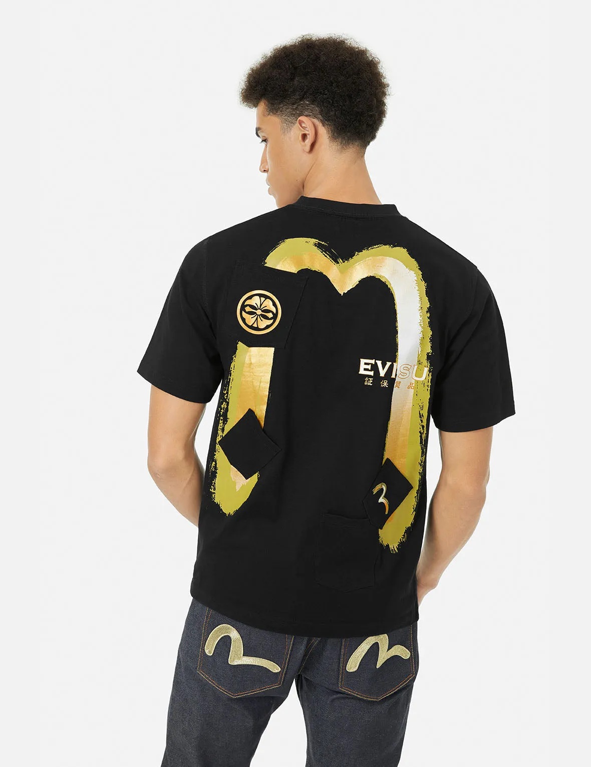 SPRING/ SUMMER COLLECTION 2025 Multi-Pocket Print and Seagull Brushstroke Daicock Print Regular Fit T-Shirt