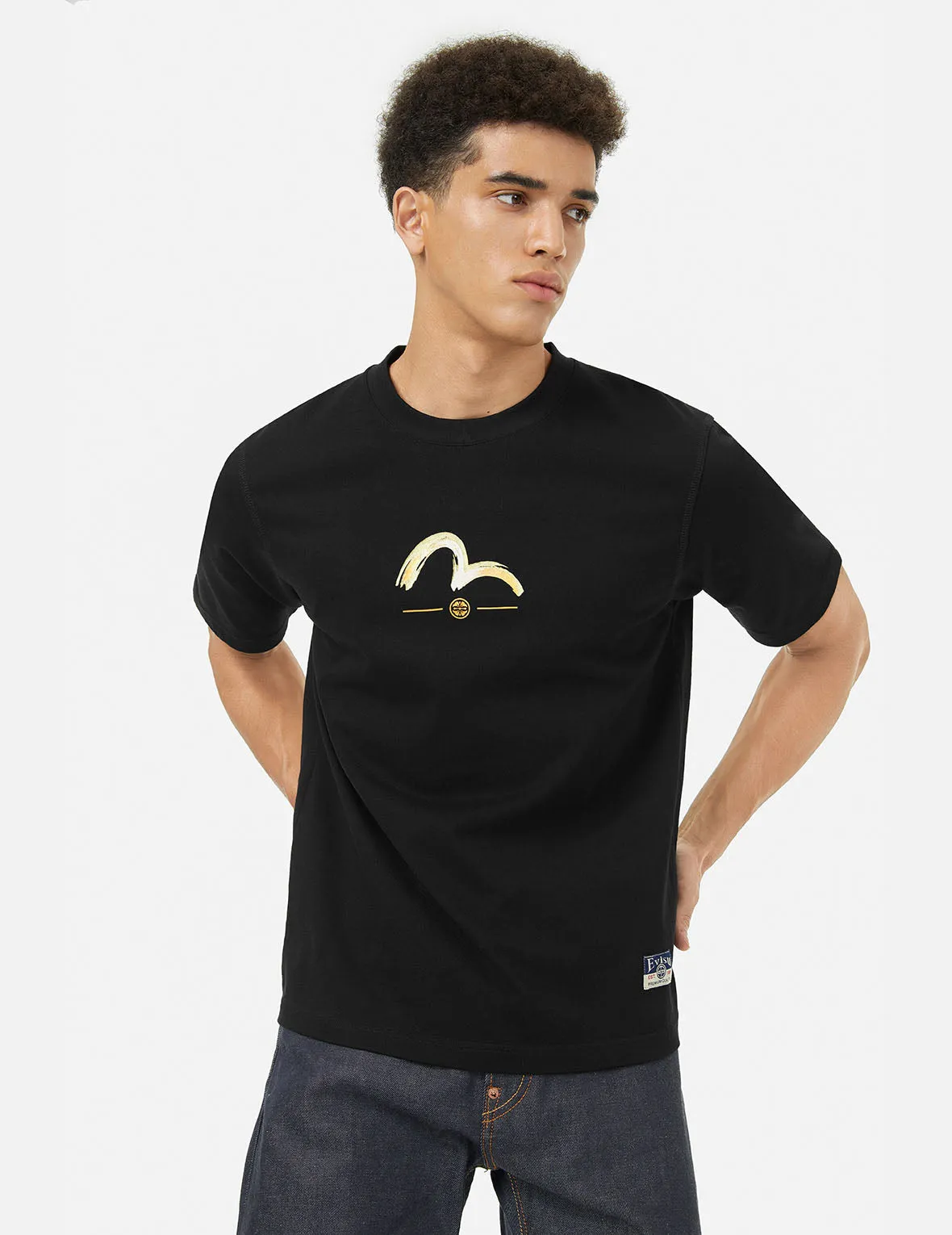 SPRING/ SUMMER COLLECTION 2025 Multi-Pocket Print and Seagull Brushstroke Daicock Print Regular Fit T-Shirt
