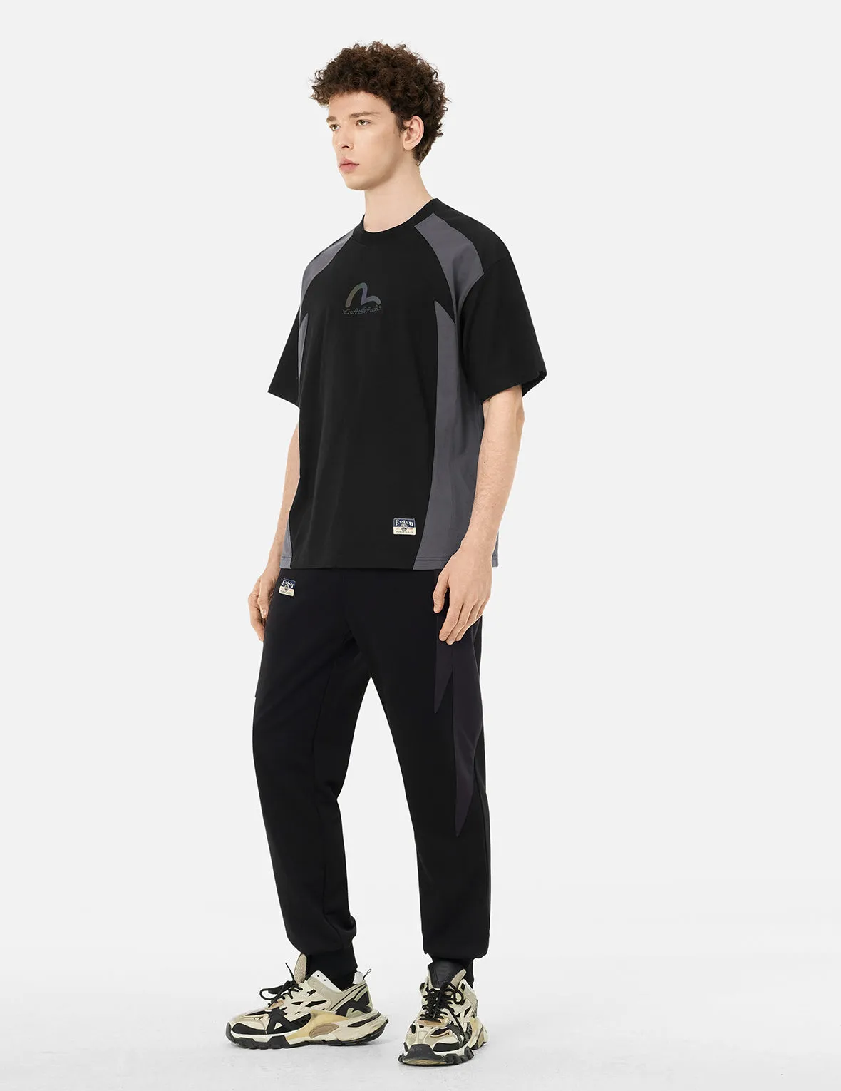 SPRING/ SUMMER COLLECTION 2025 Panel Blocking with Colorful Logo Print Loose Fit T-Shirt