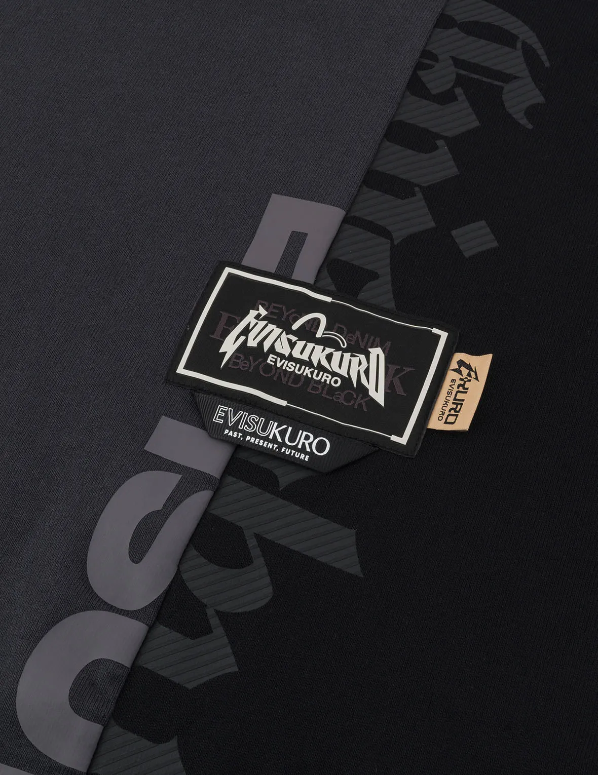SPRING/ SUMMER COLLECTION 2025 Panel design with Multi Labels Relax Fit T-Shirt