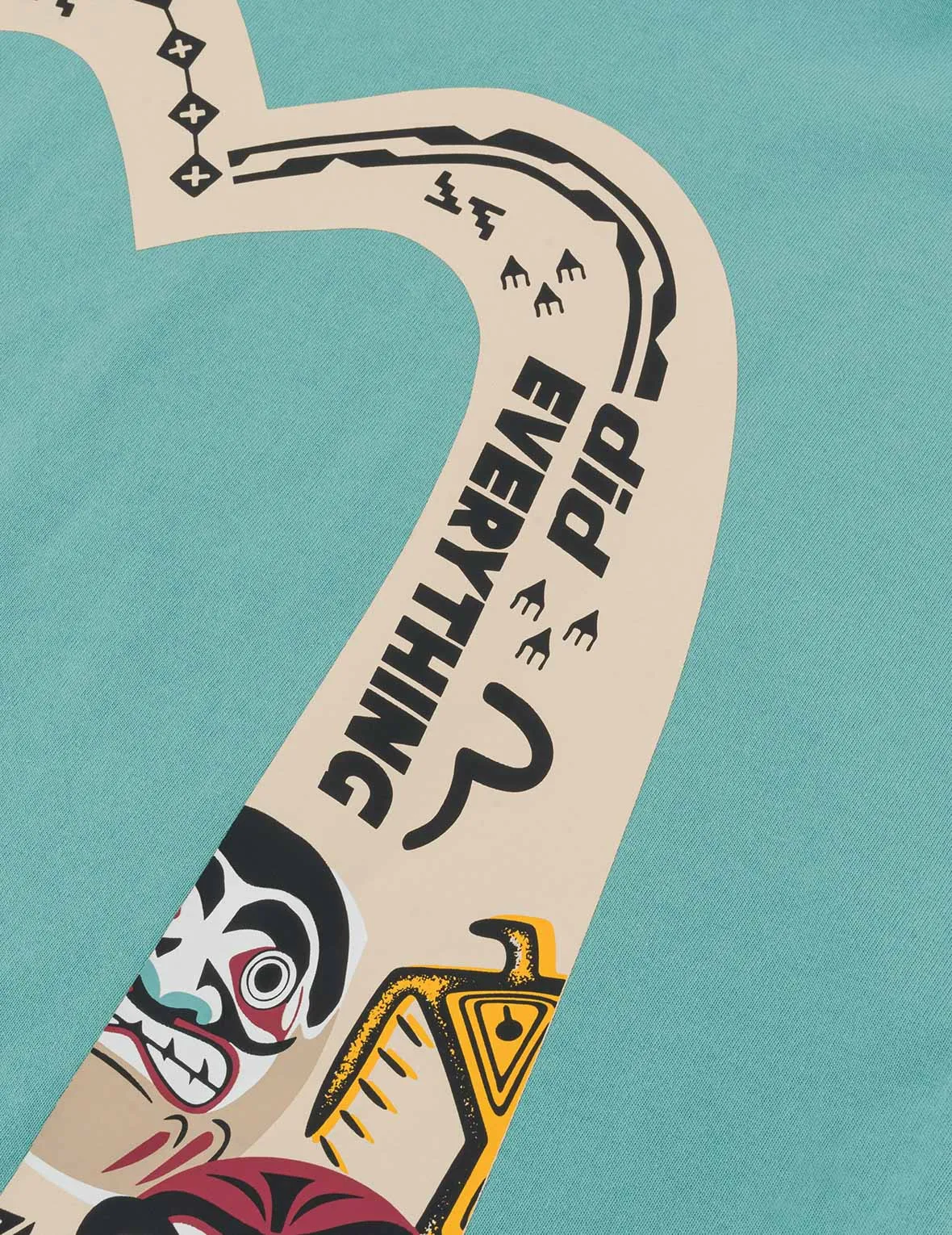SPRING/ SUMMER COLLECTION 2025 Slogan and Totem Daicock Print Relax Fit T-shirt