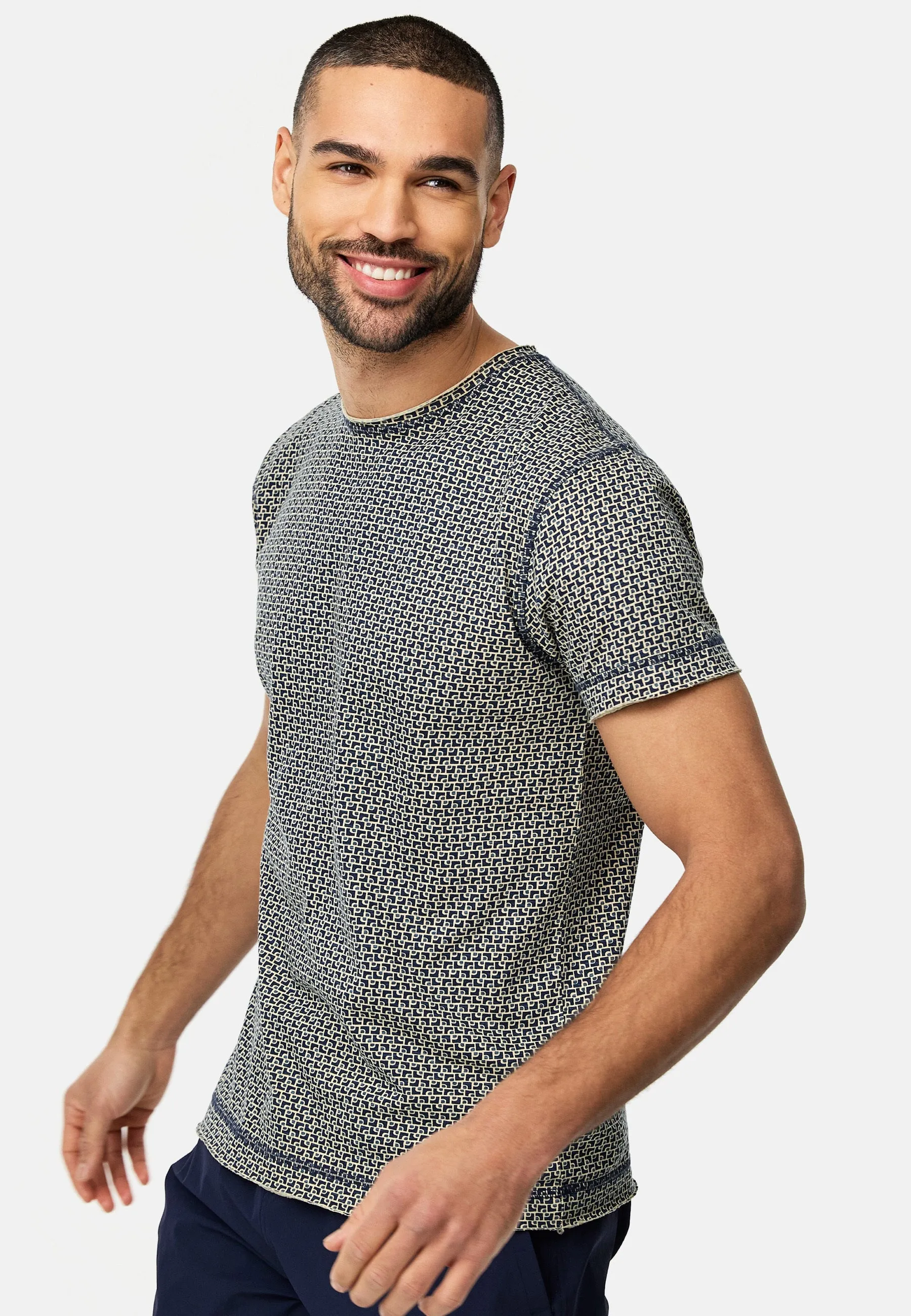 T-Shirt INJude